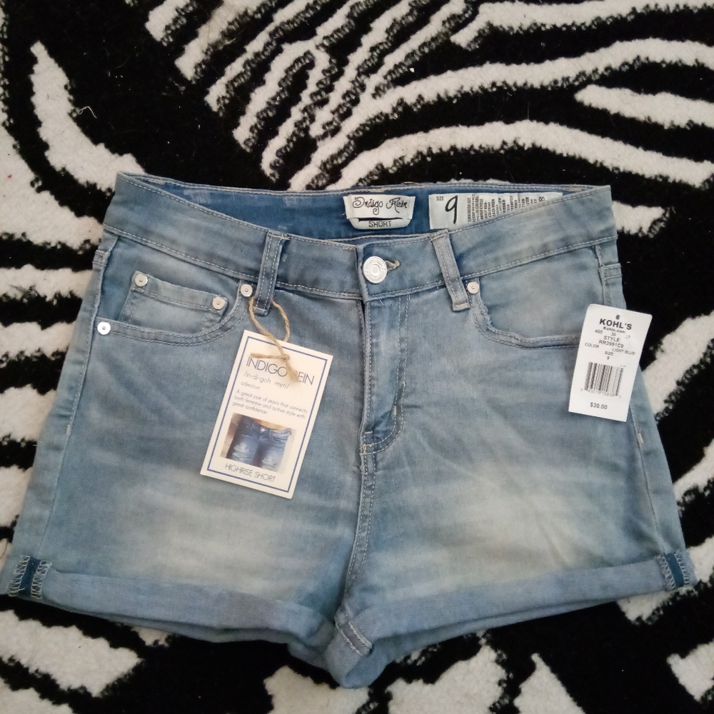 NWT INDIGO REIN High Rise Denim Shorts Size 9